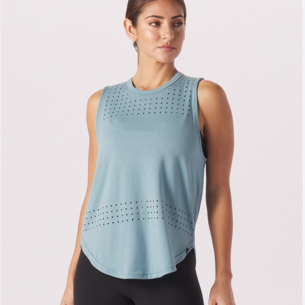 NWT Glyder Green Sleeveless Muscle Tee